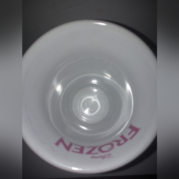 Disney Store Anna 16oz mug - Picture 3 of 4